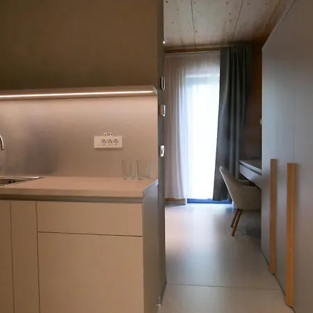 Casa Brutarului 3*